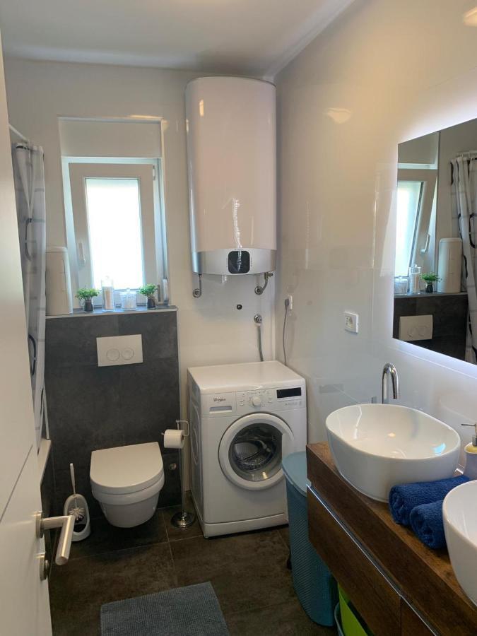 Anna Apartment Split Eksteriør billede